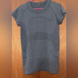 Lululemon Swiftly Tech Short Sleeve Shirt